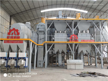 滎陽(yáng)干粉砂漿?；⒅楸厣皾{聯(lián)合生產(chǎn)線(xiàn)現(xiàn)場(chǎng)